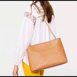 Authentic Tory Burch Alexa Quilted Slouchy Tote